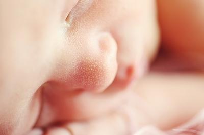Baby schwitzt - Was tun?