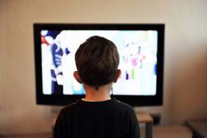 Ab wann dürfen Kinder Fernsehen?