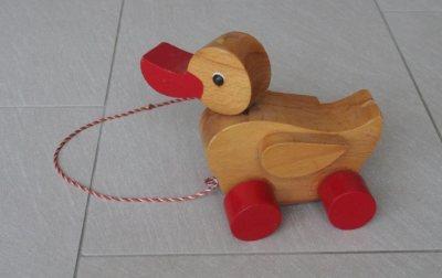 Holz Nachziehspielzeug Ente