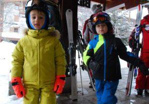 Beste Kinder-Skijacke 2019: Unsere Top-6 Empfehlungen Beste Kinder-Skijacke 2019: Unsere Top-6 Empfehlungen
