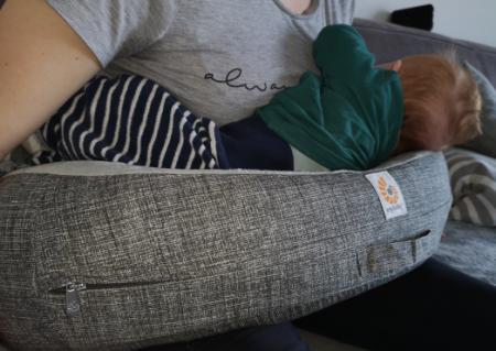 Ergobaby stillkissen