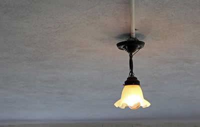 Deckenlampe fuers Kinderzimmer Vergleich (1)