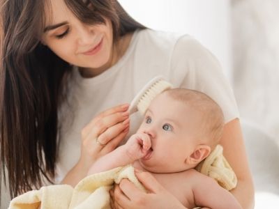 Baby Haarbuerste Rezension