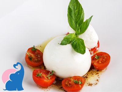 Burrata verzehrt in der Schwangerschaft