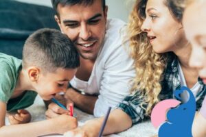 Osterhasen Fensterbild basteln – 5 Ideen