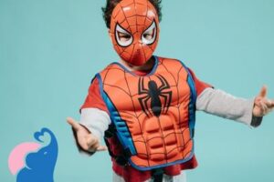 Spiderman-Maske basteln – Schnell & Einfach