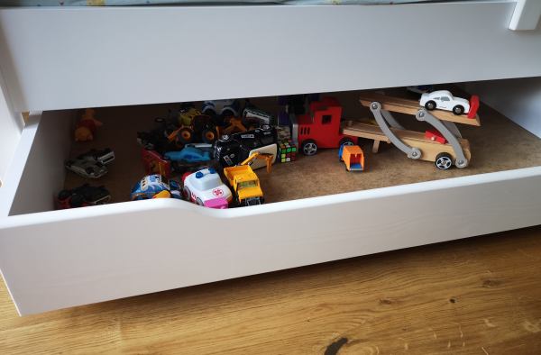 Unterbett Stauraum Kinderbett