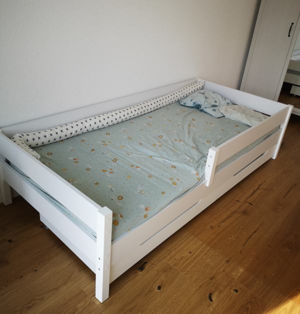 kinderbett mit rausfallschutz