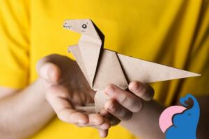 Dino basteln – 5 einfache Ideen für Kinder