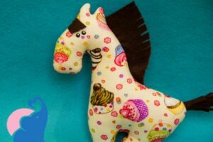 Pferd basteln mit Kindern – 5 einfache Ideen