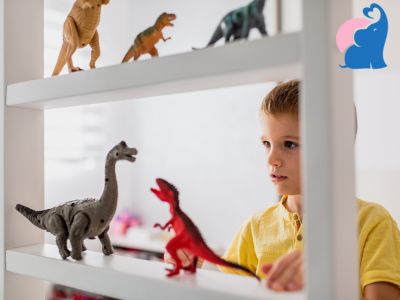 Wer produziert lizenziertes Jurassic World Indoraptor-Spielzeug?