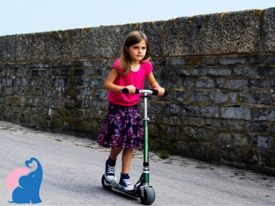 Welche E-Scooter darf man mit 10 Jahren fahren?