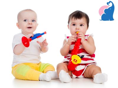 Sinnvolle Montessori-Spielsachen fuer den 14. Monat